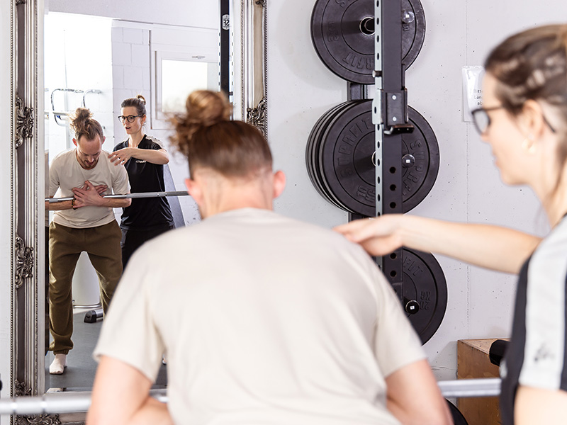 Aktive Therapieform bei Schmerzproblemen